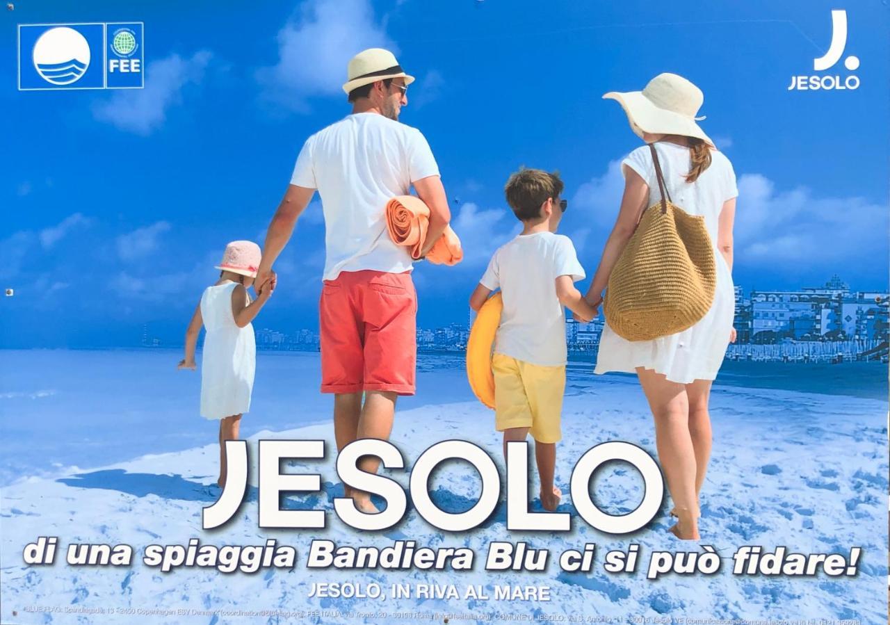Residence Alba D'Oro Solo Famiglie Lido di Jesolo Exterior foto